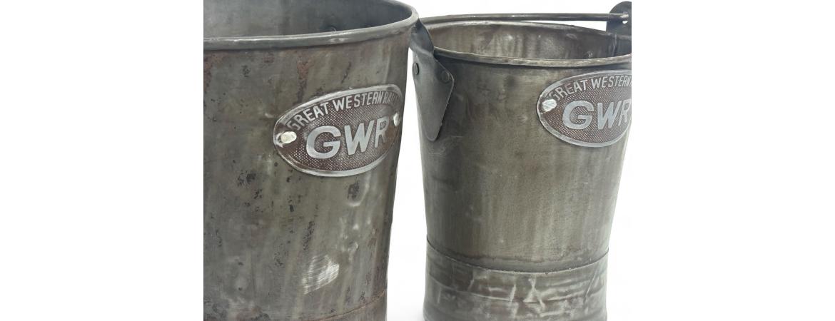 GWR Set of 2 Buckets Small & Medium