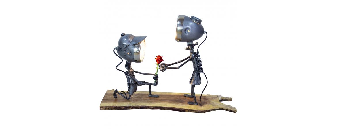 Couple and Flower Table Lamp