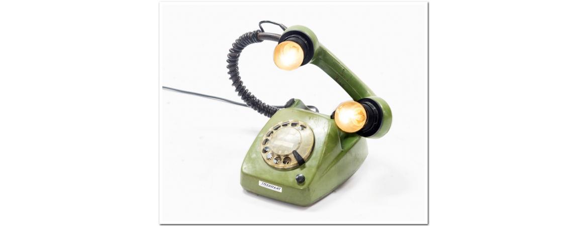 Retro Telephone Table Lamp