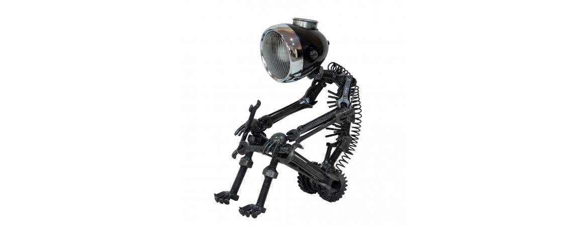 Reclaimed Parts Robot Table Lamp - A Long Wait