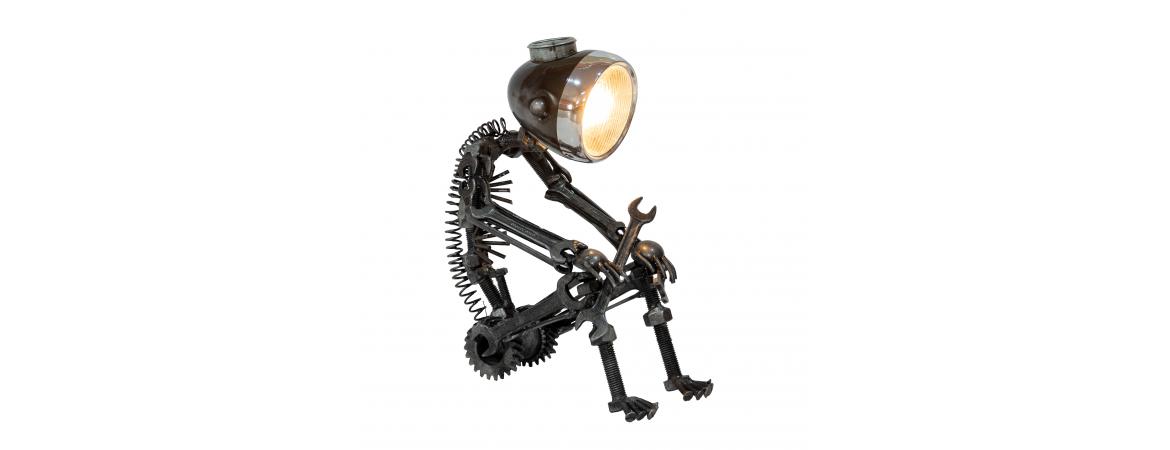 Reclaimed Parts Robot Table Lamp - A Long Wait