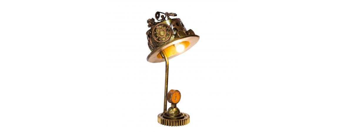 Reclaimed Iron Steampunk Theme Cogs Top Hat Table Lamp