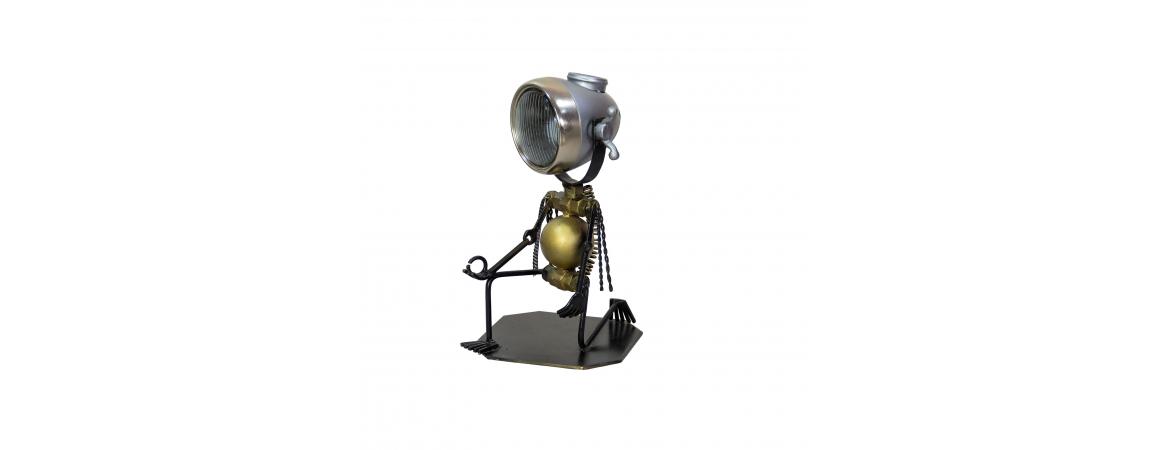 Proposing Man Table Lamp