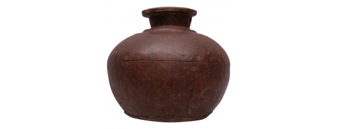 Iron Pot