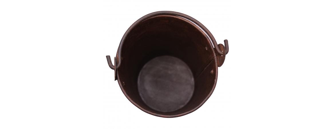 Medium Iron Bucket