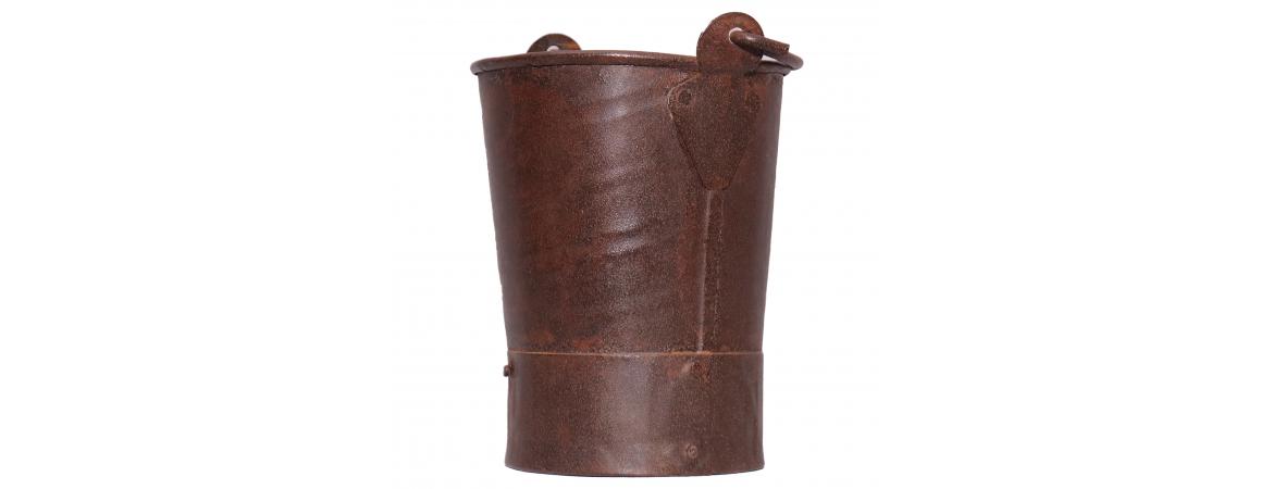 Medium Iron Bucket