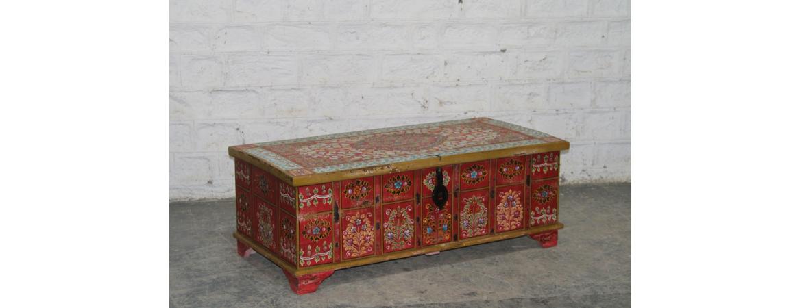Lift Top Storage Trunk
