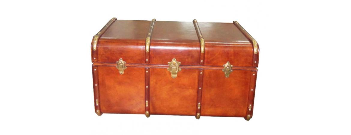 Handcrafted Trunk - Cognac