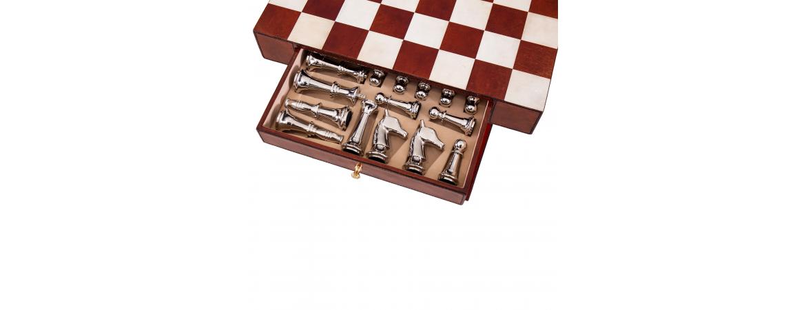 Handcrafted Leather Chess Set With Table - Cognac