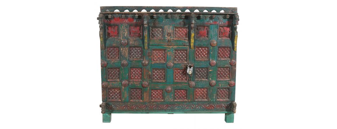 Damachiya Chest