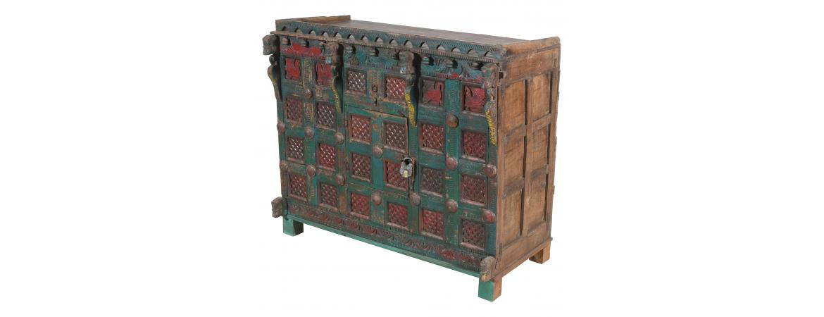 Damachiya Chest