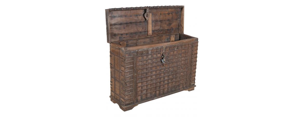 Console Chest