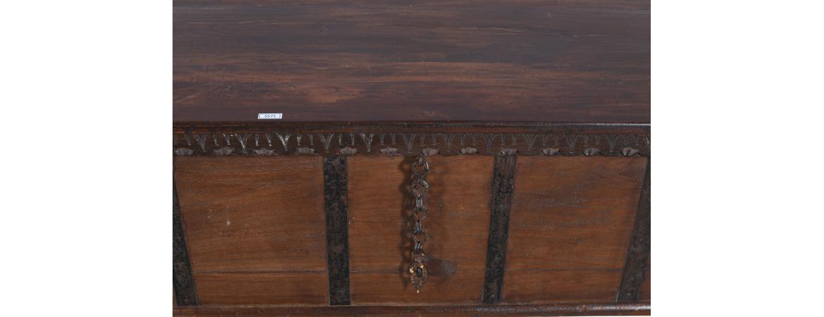 Antique Trunk with Lift Top