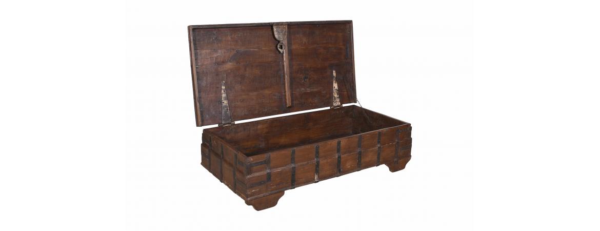 Antique Trunk with Lift Top