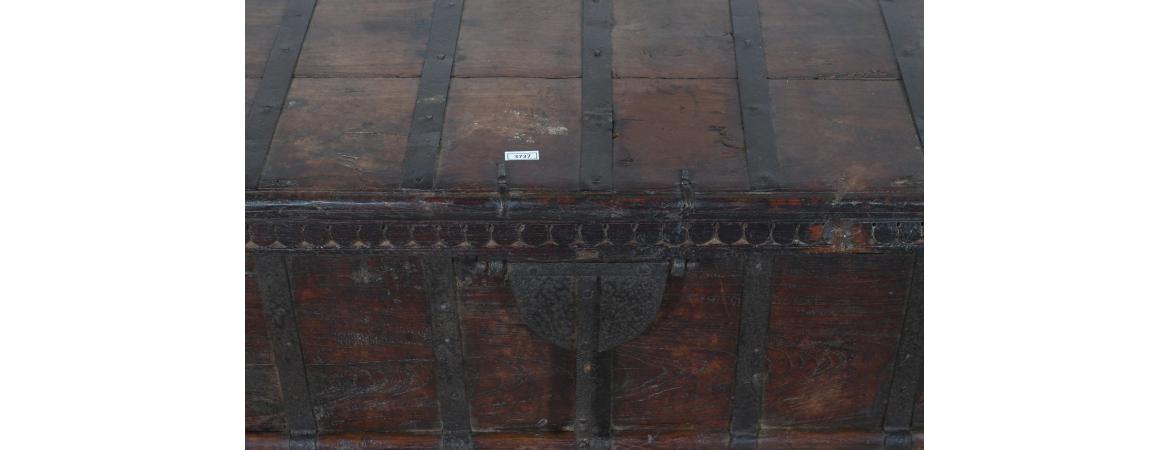 Antique Trunk with Lift Top