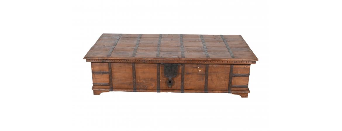 Antique Trunk with Lift Top