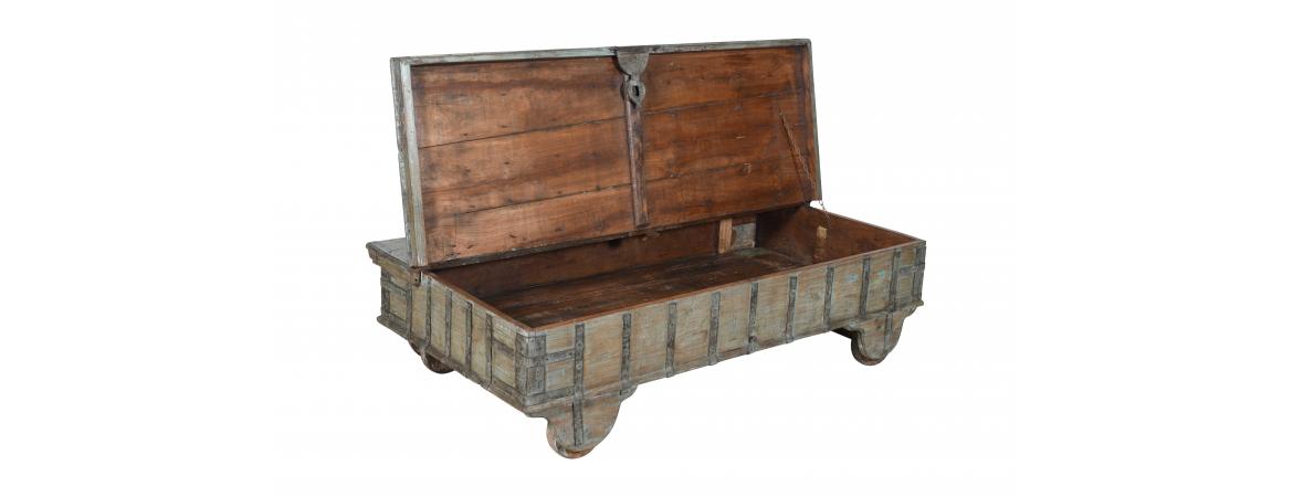 Antique Trunk with Lift Top