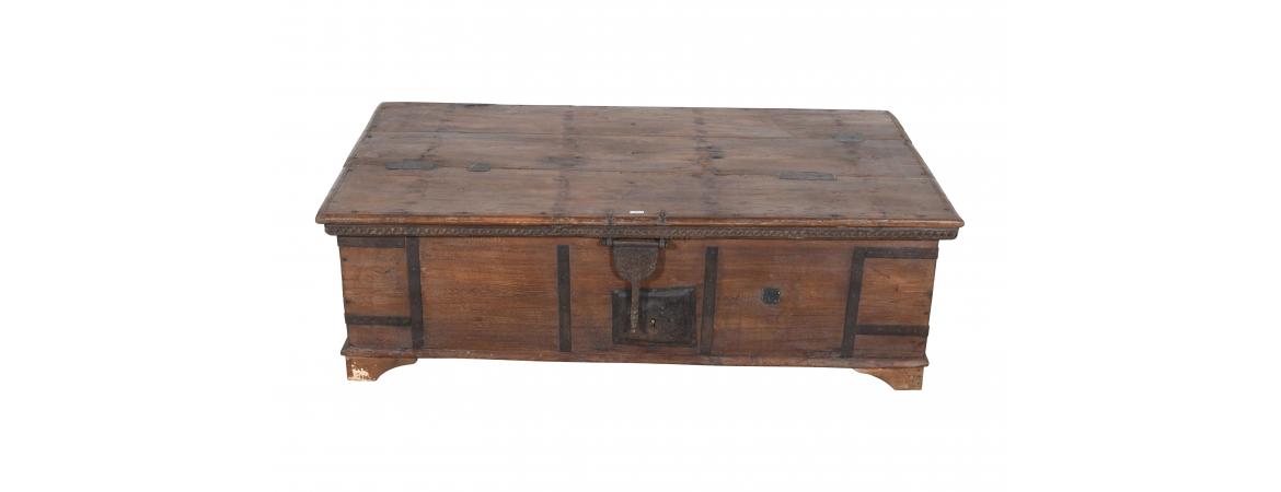 Antique Trunk with Lift Top