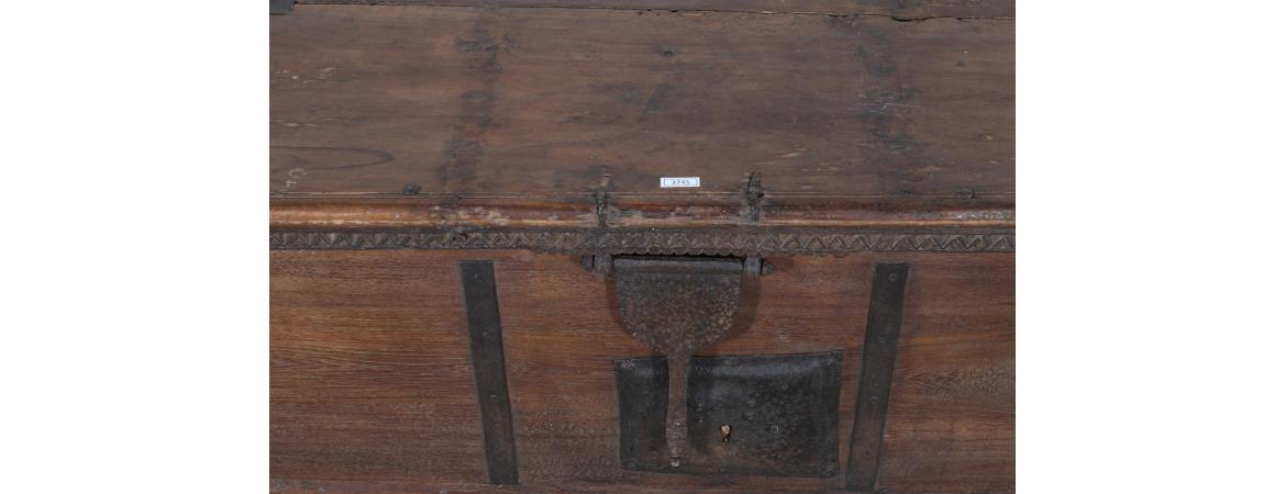 Antique Trunk with Lift Top