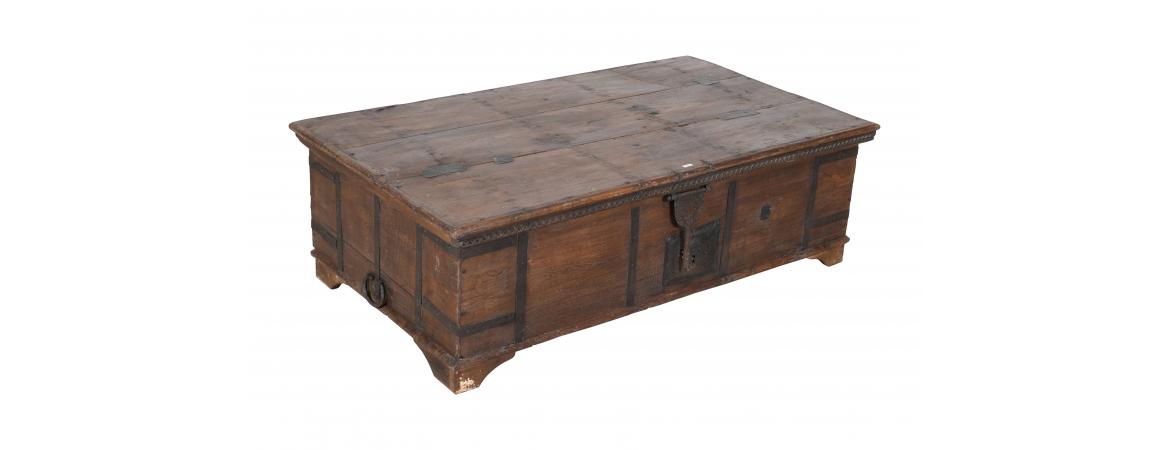 Antique Trunk with Lift Top