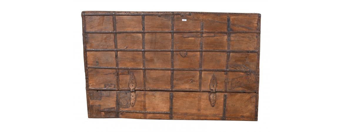 Antique Trunk with Lift Top