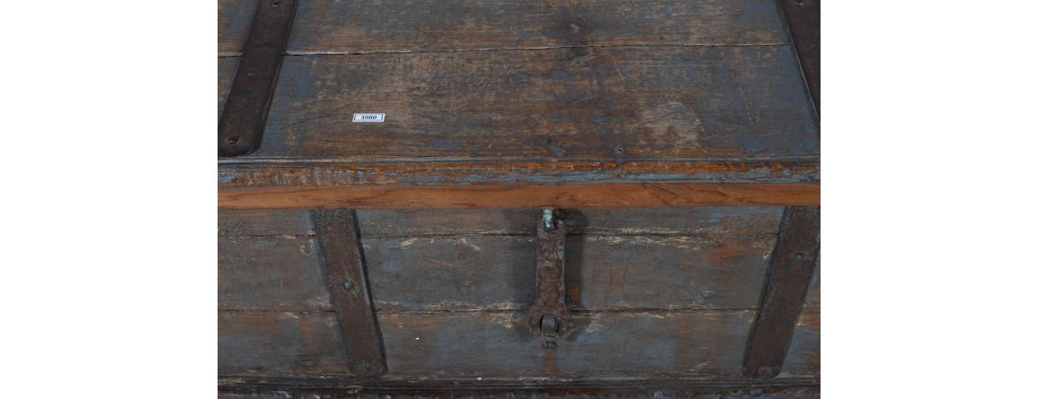 Antique Trunk with Lift Top