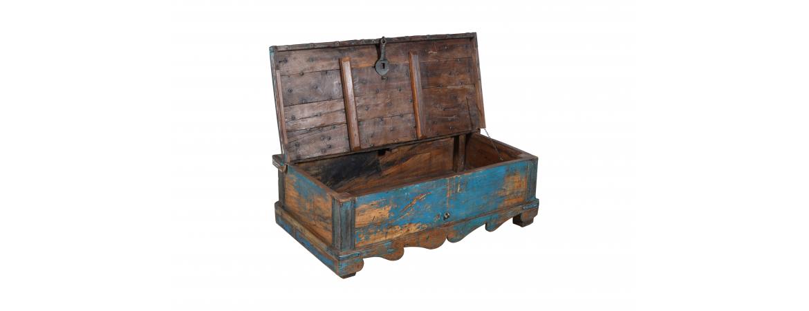 Antique Trunk with Lift Top