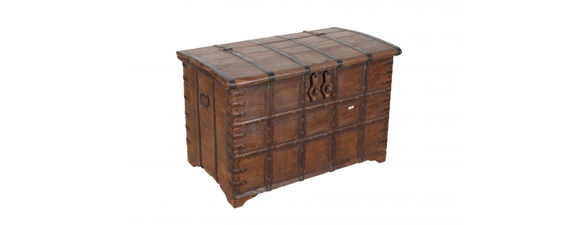 Antique Pitari Chest