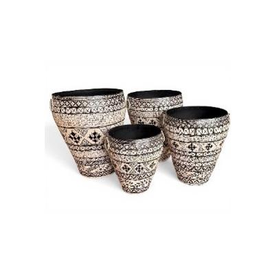 Set of 4 Iron Pots