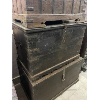 Vintage Chest