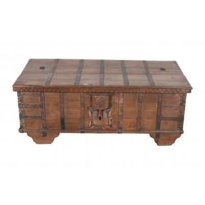 Antique Trunk with Lift Top